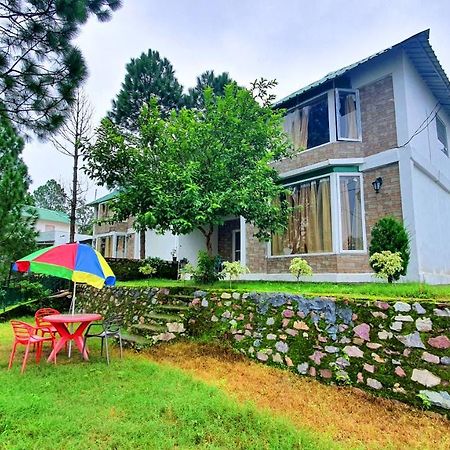 Blue Pine Orchards - Villas Lansdowne Buitenkant foto